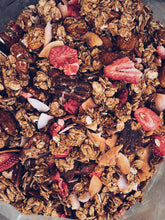 PECAN GRANOLA